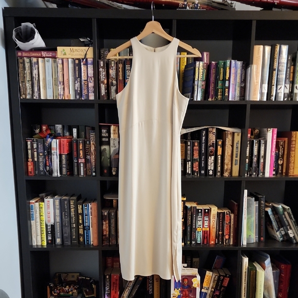 Prologue Dresses & Skirts - Prologue Elegant Cream Midi Dress